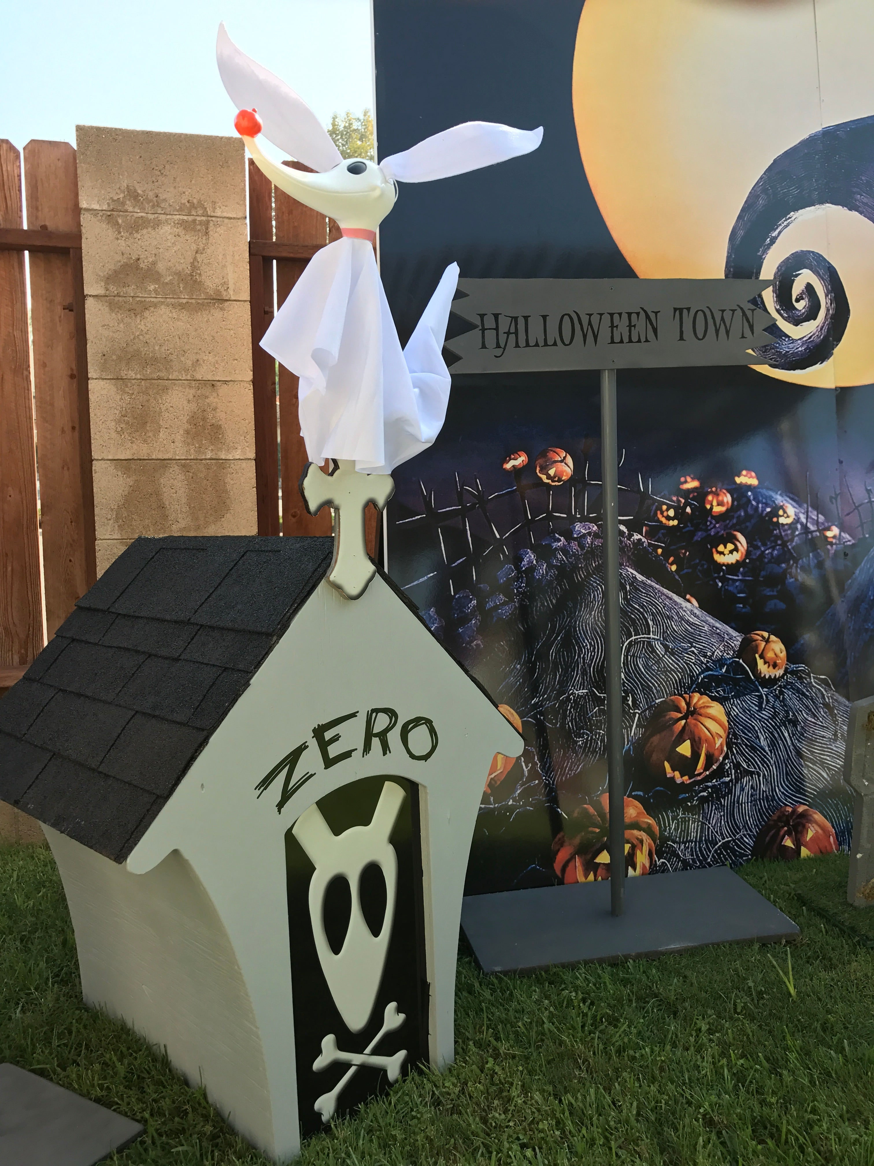 Zero Dog House Gravestone