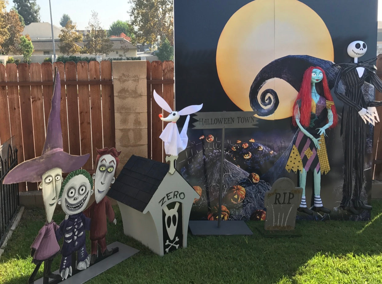 Zero Dog House Gravestone