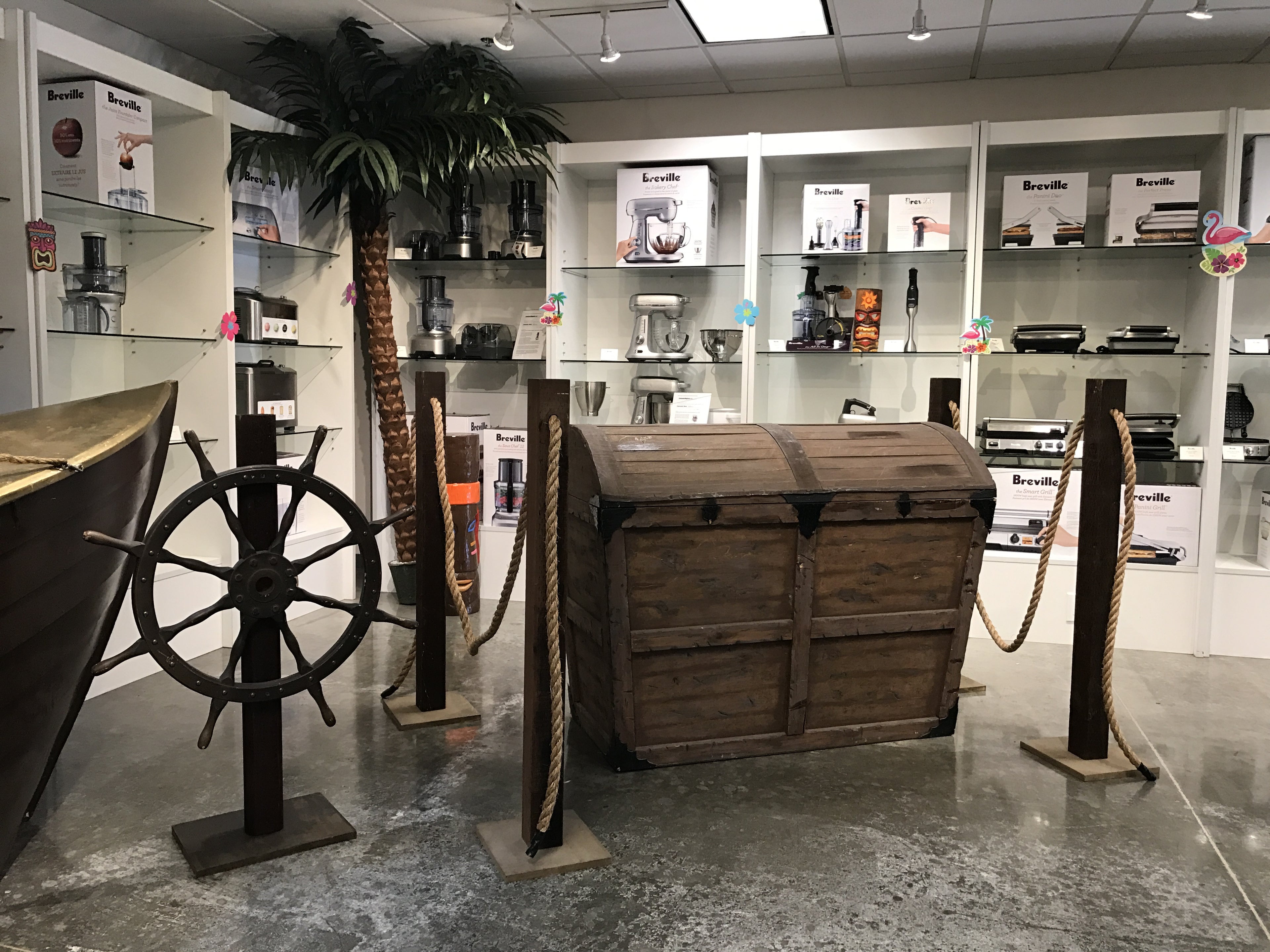 Giant Treasure Chest