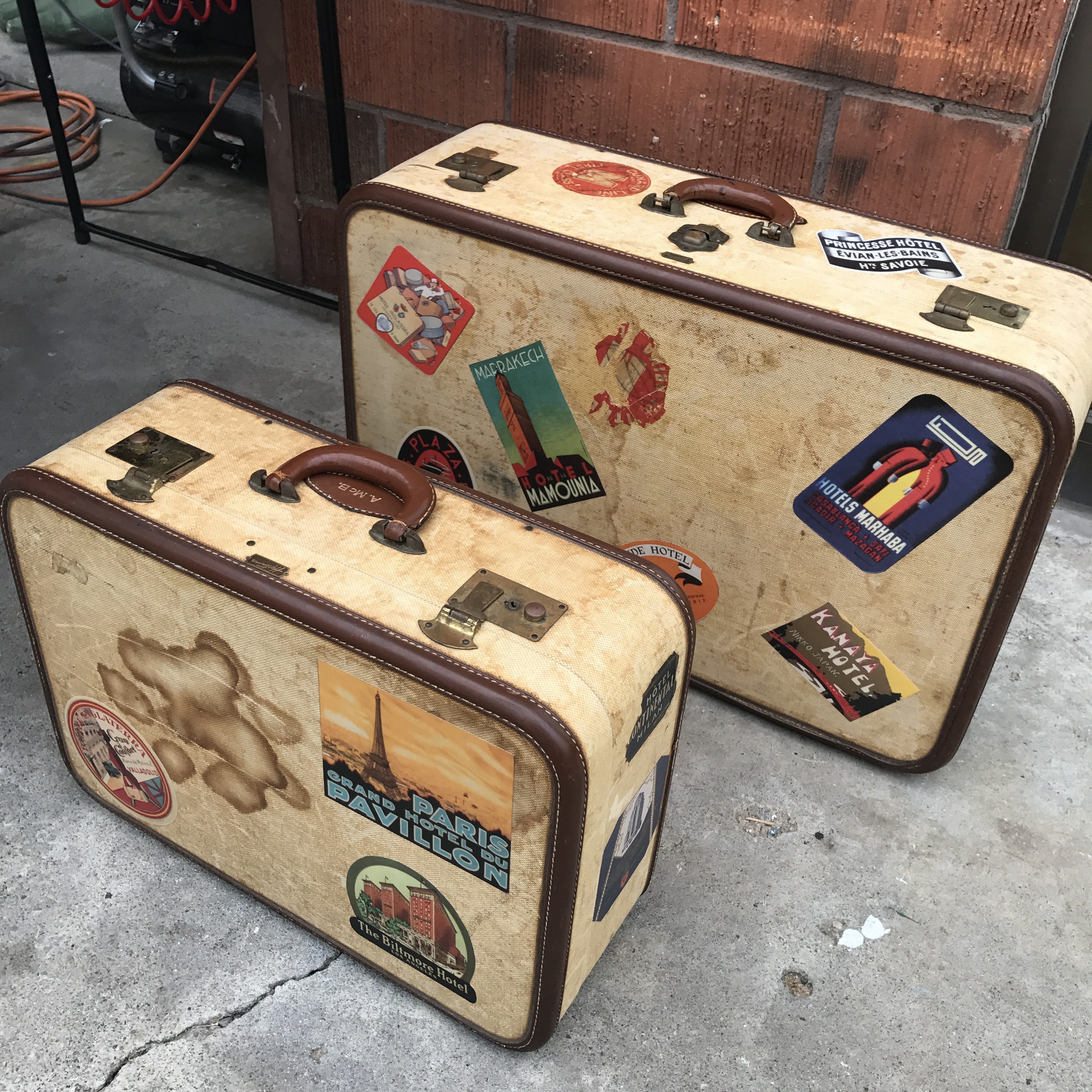 Vintage Travel Luggage Set
