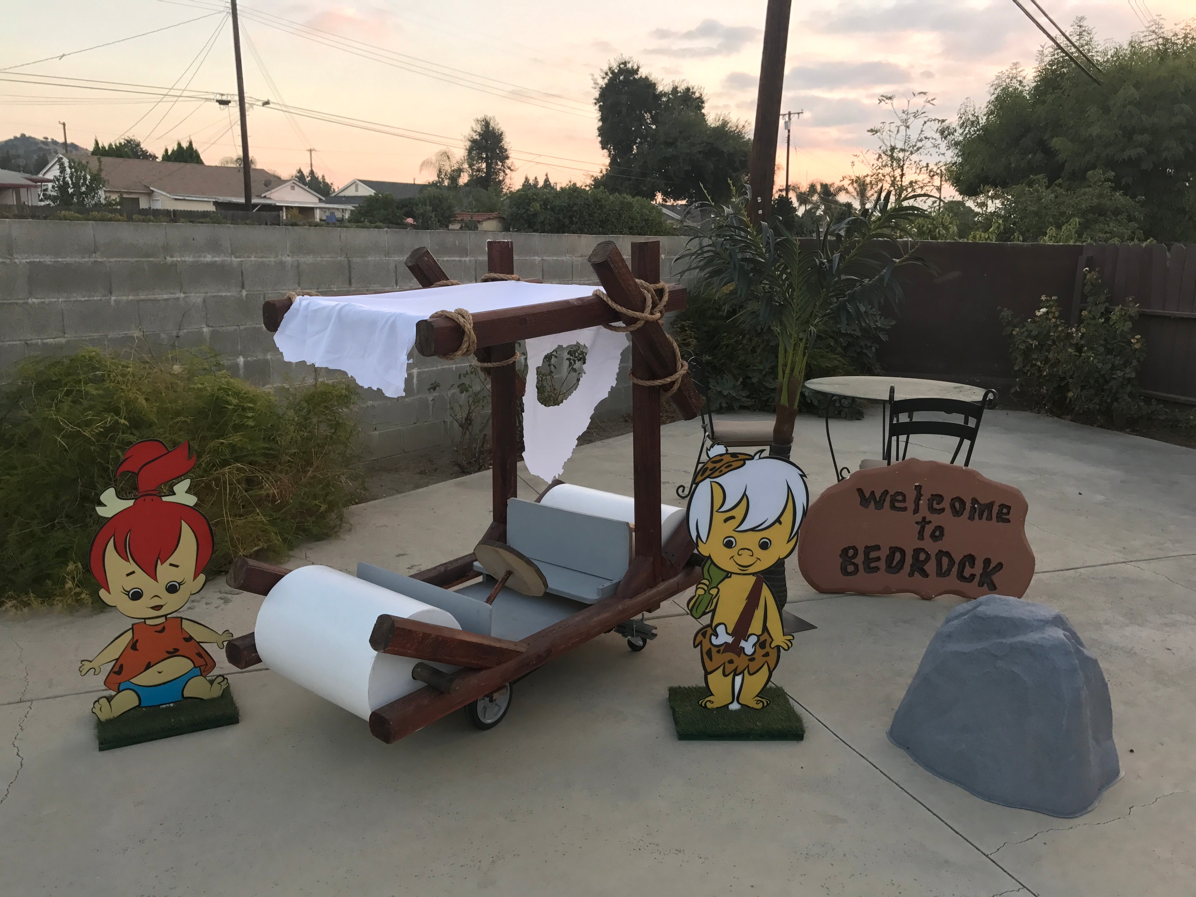 Flintstones Car