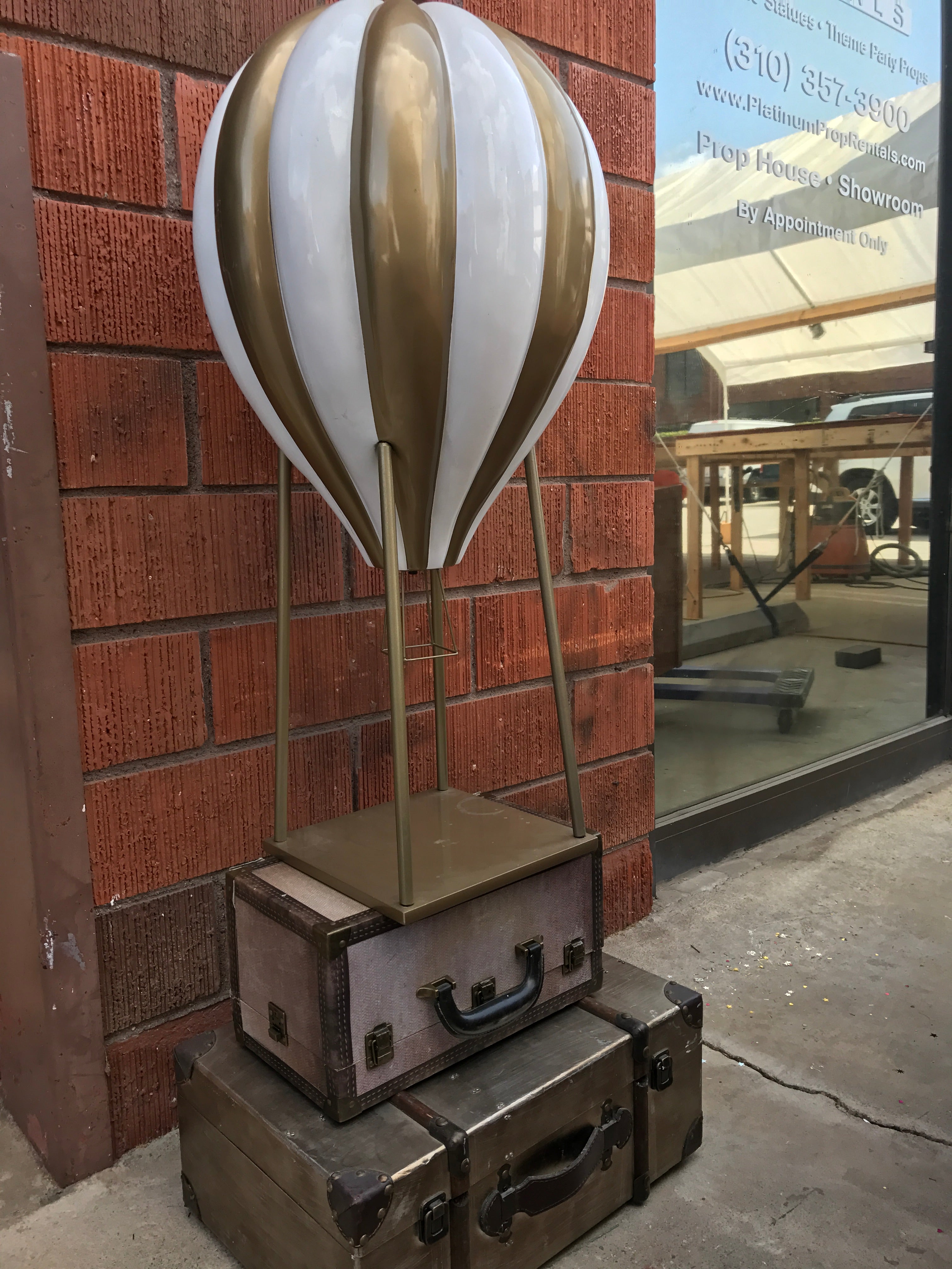 Gold & White Hot Air Balloon Package