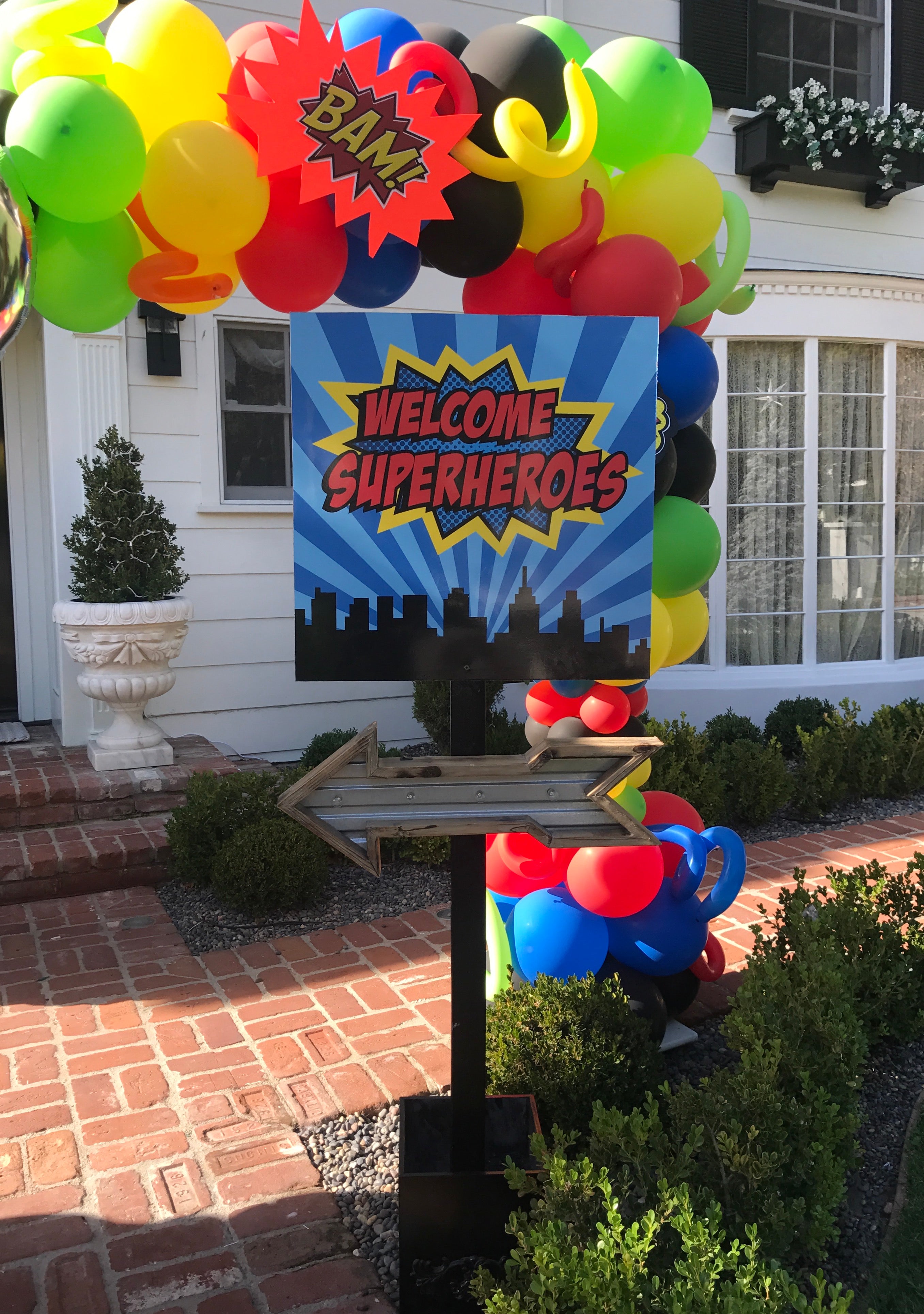 Welcome Super Heroes Stand