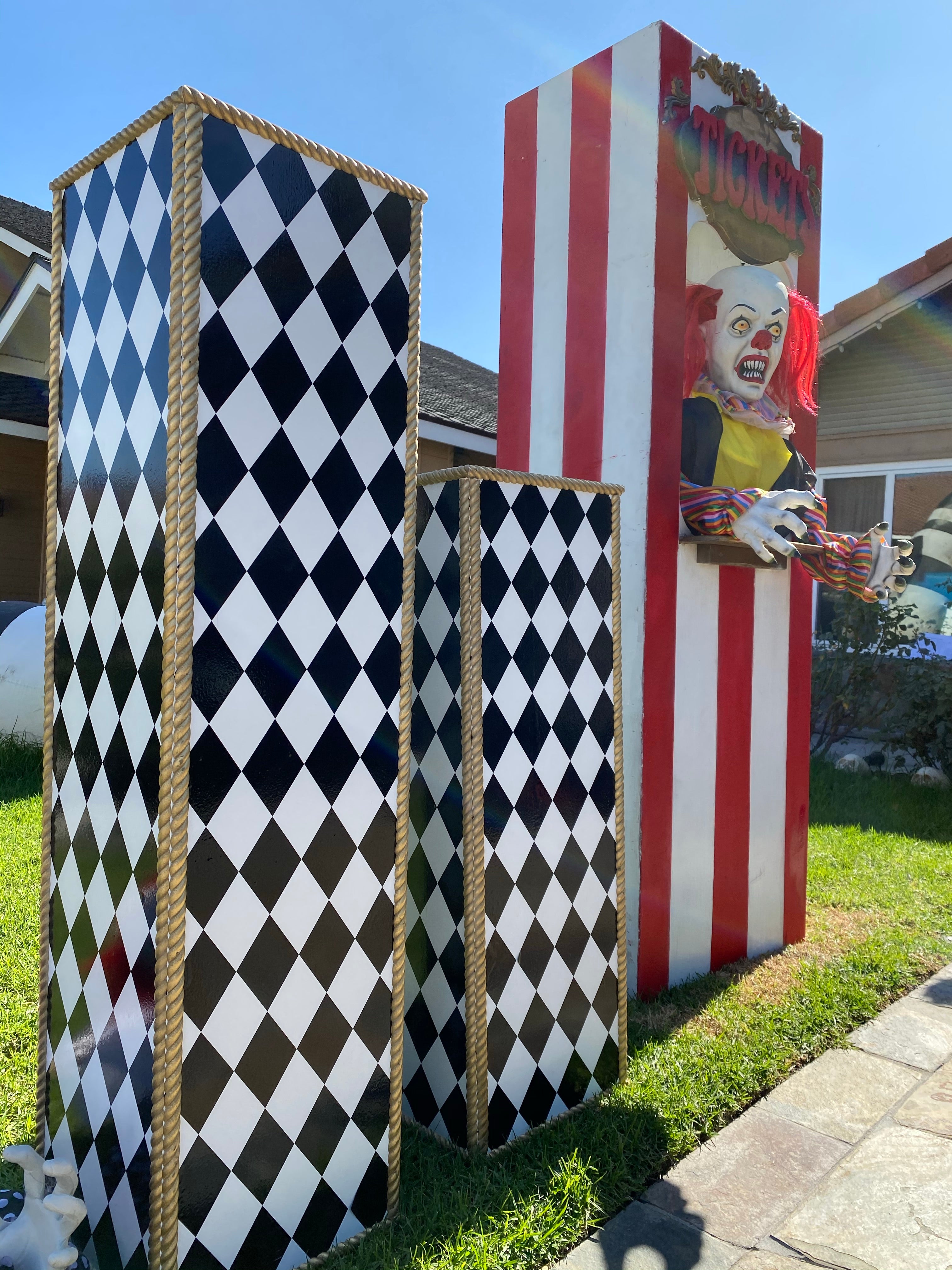 3 Foot Diamond Pedestal