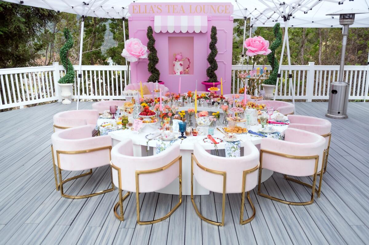 Kids Light Pink Modern Velvet Sofa