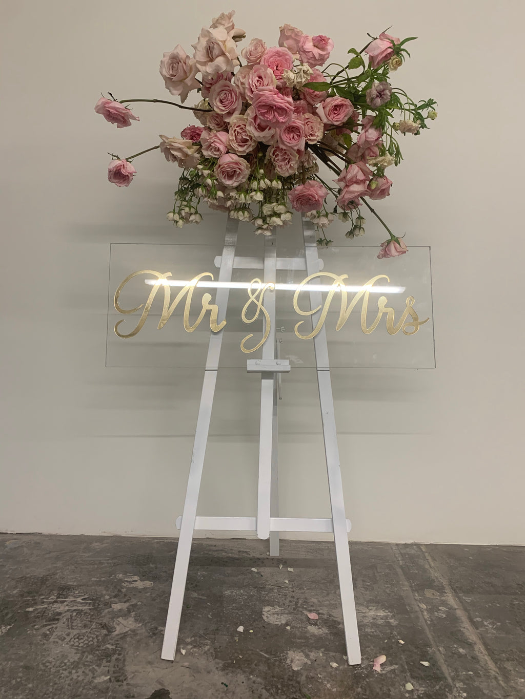 Mr & Mrs Acrylic Gold Mirror Signage