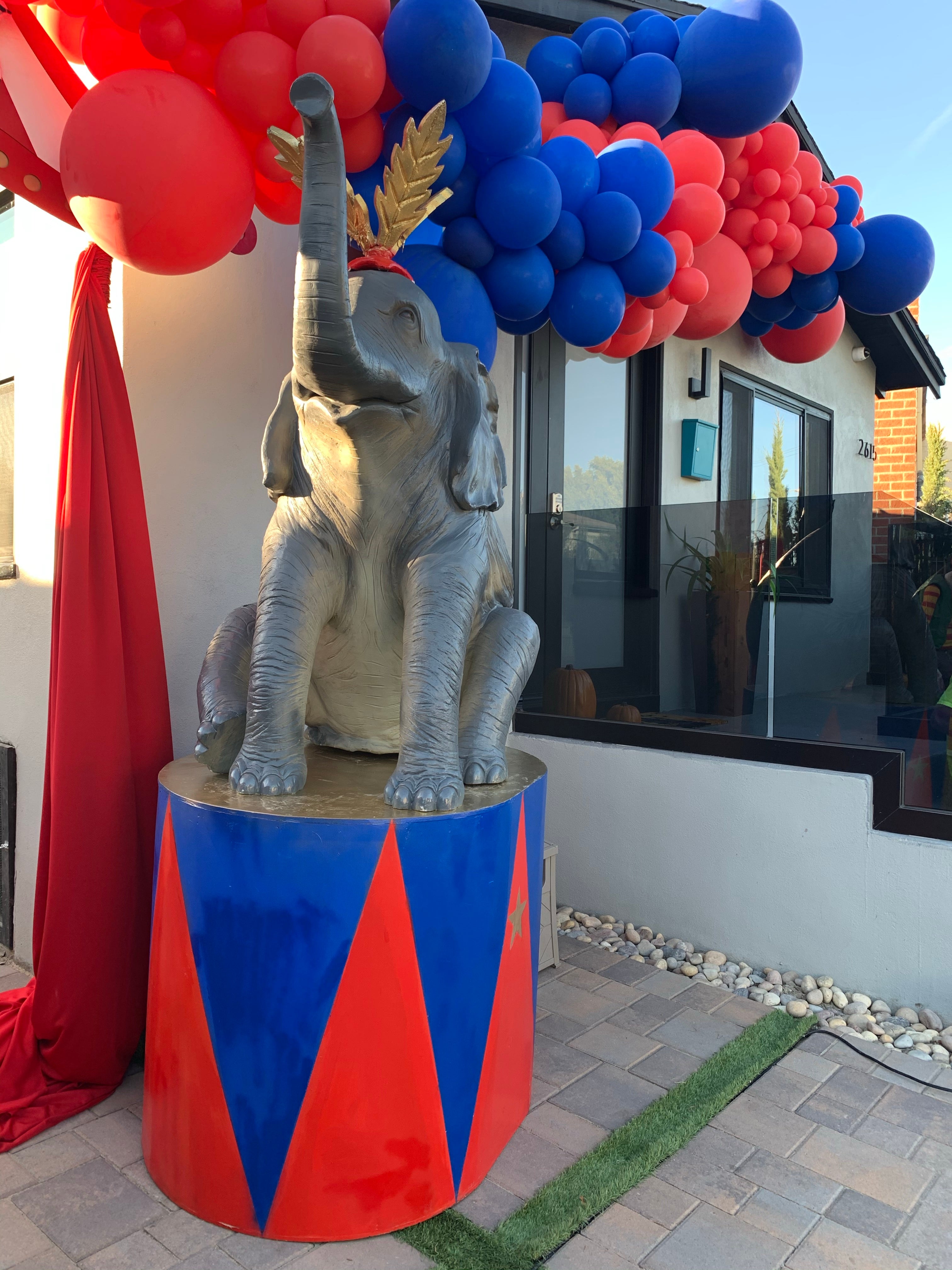 Circus Elephant Package