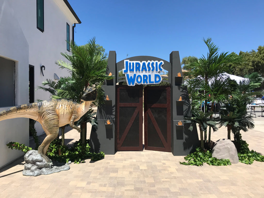 Head Turned Allosaurus Dinosaur