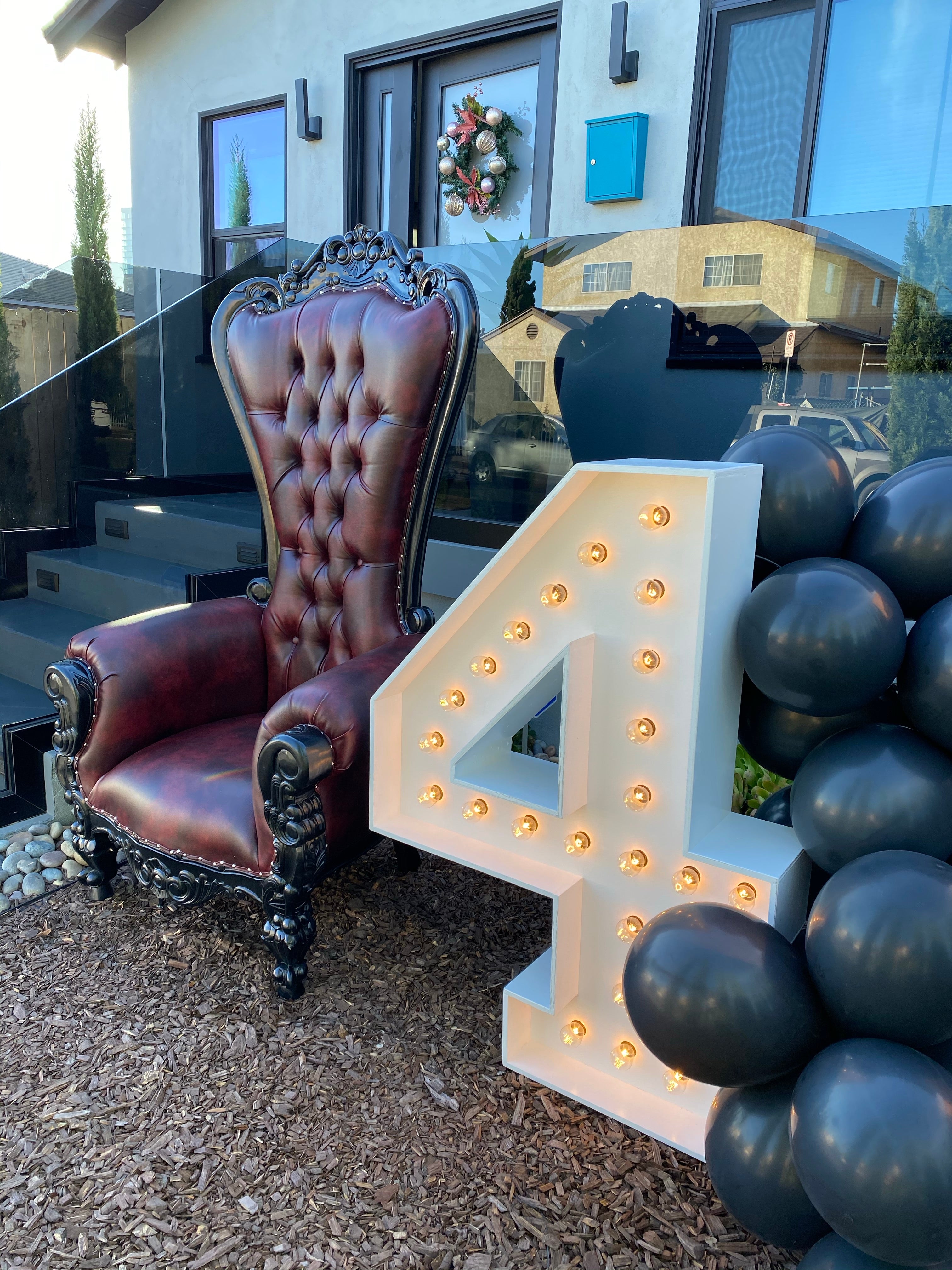 Marquee Number 4
