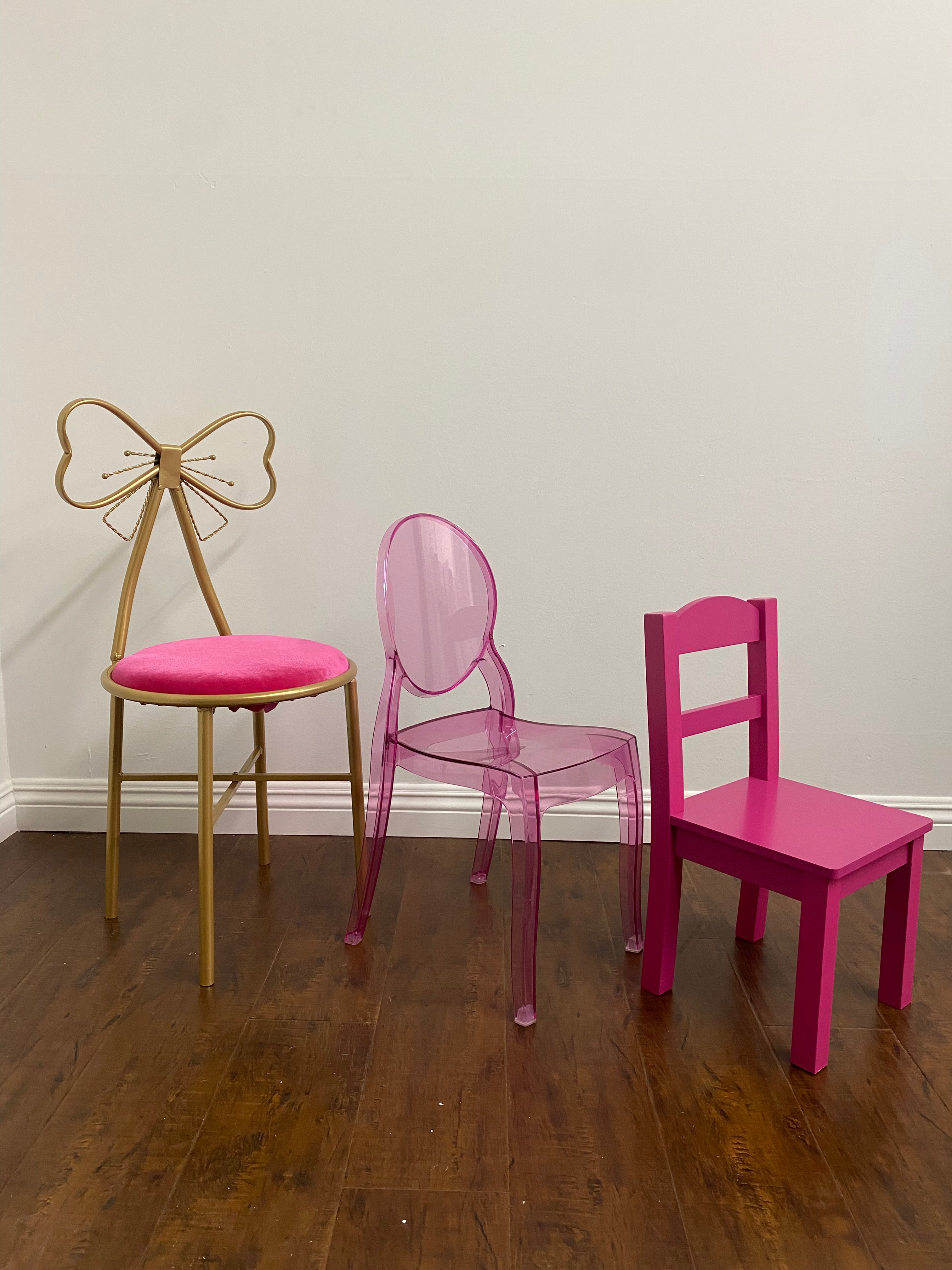 Kids Hot Pink Aztlan Chair