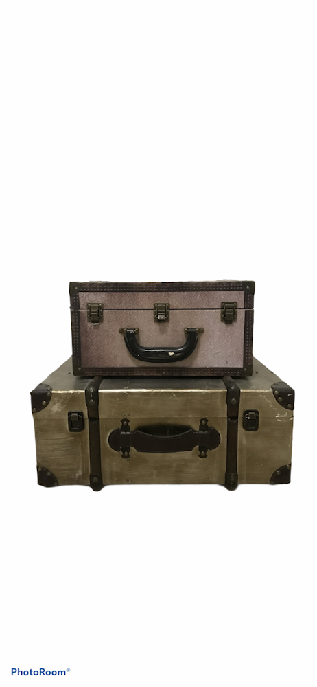 Vintage Suitcase Prop Set