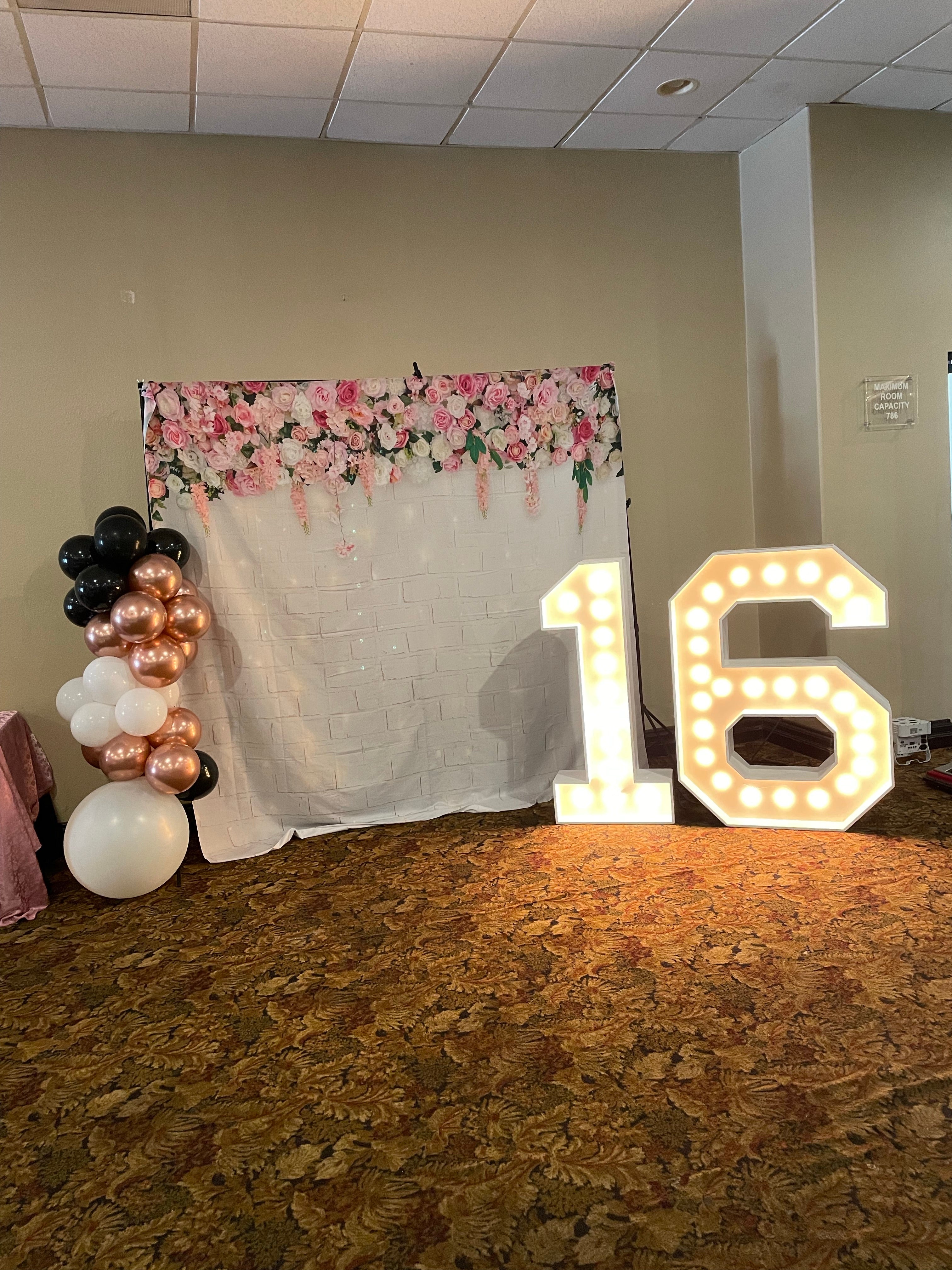 Marquee Number 6