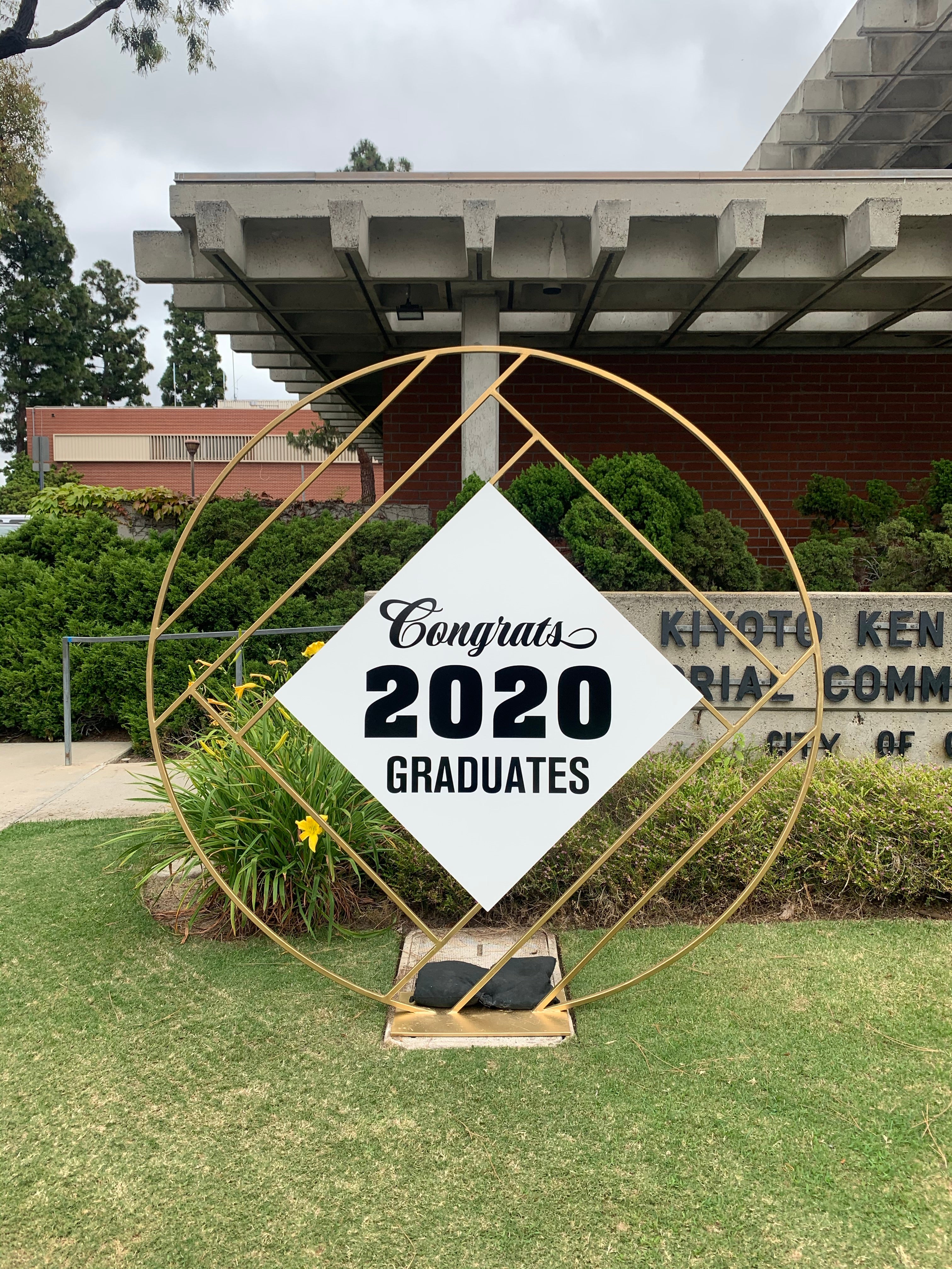 Gold Washington Circle Stand With Custom Signage