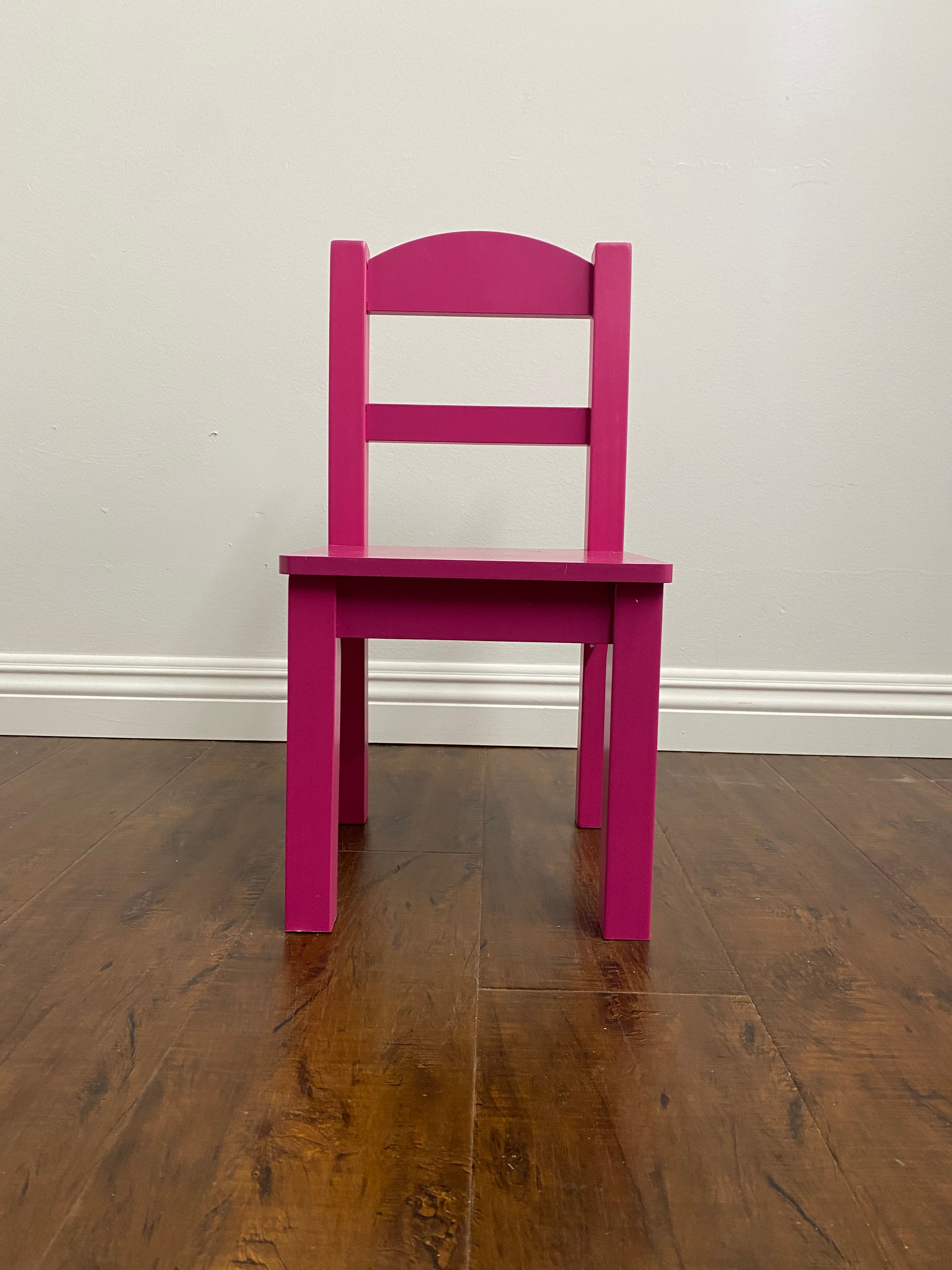 Kids Hot Pink Aztlan Chair