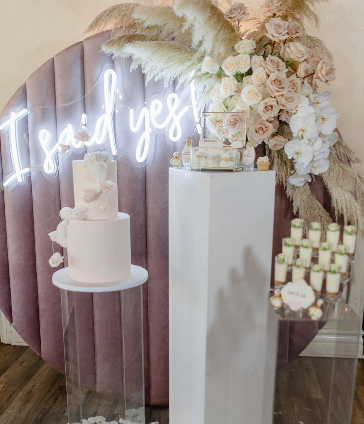 3 Foot White Pedestal