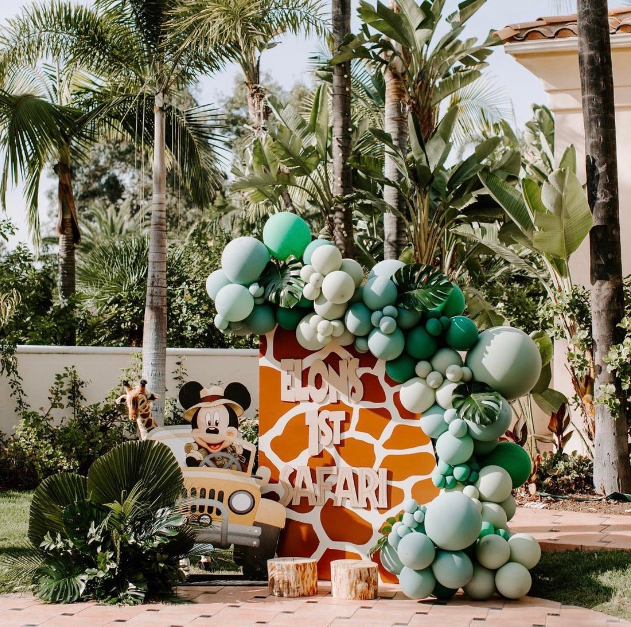 Mickey Mouse Safari Jeep