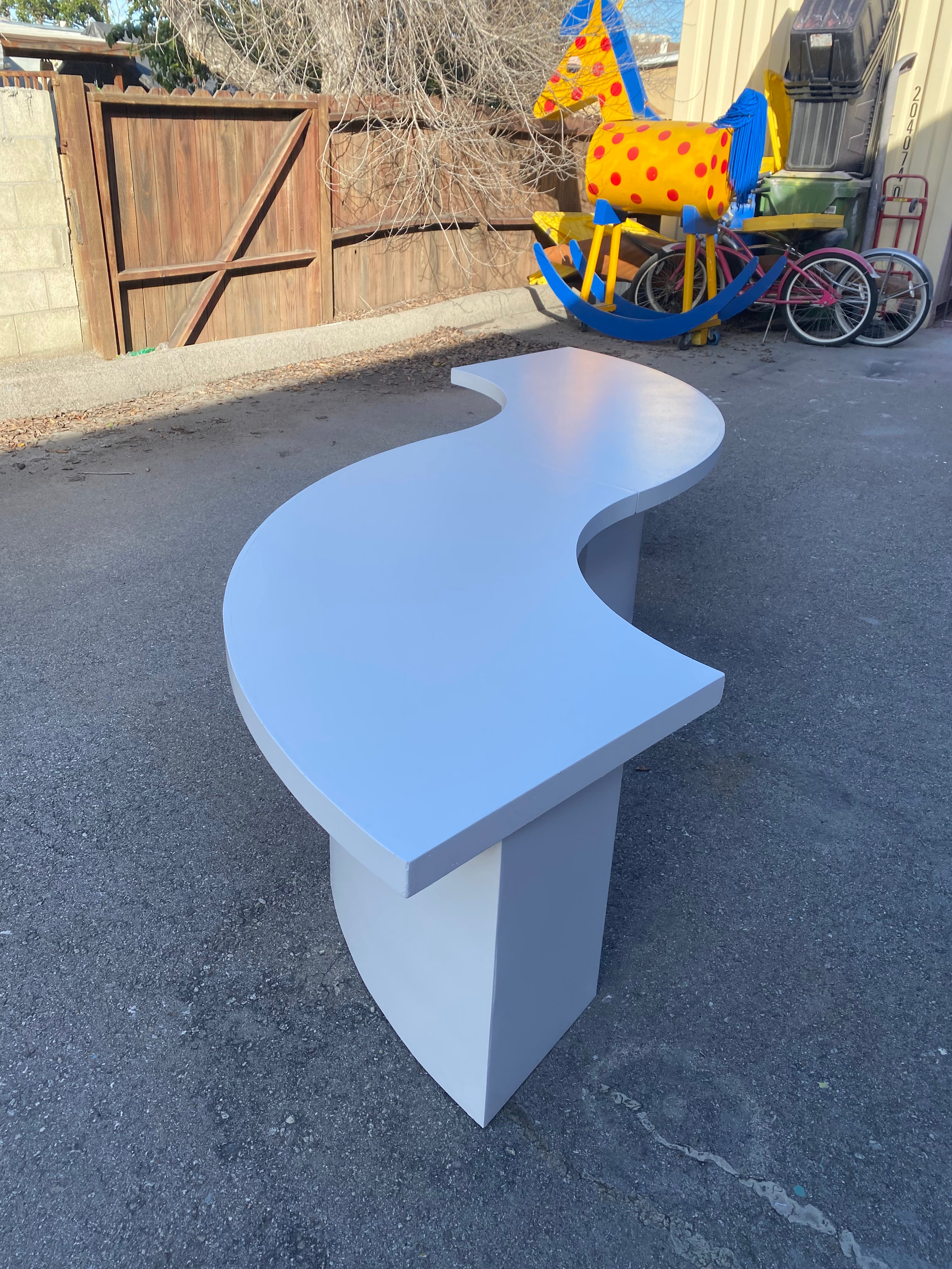 Kids White Serpentine Table