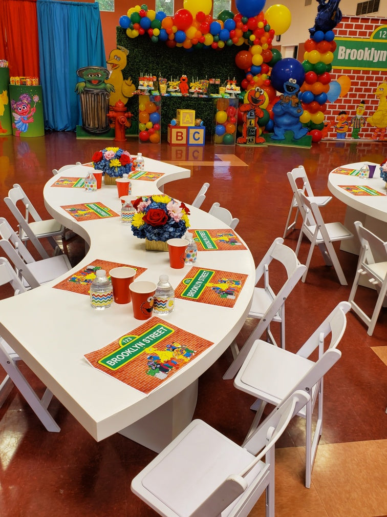 Kids White Serpentine Table