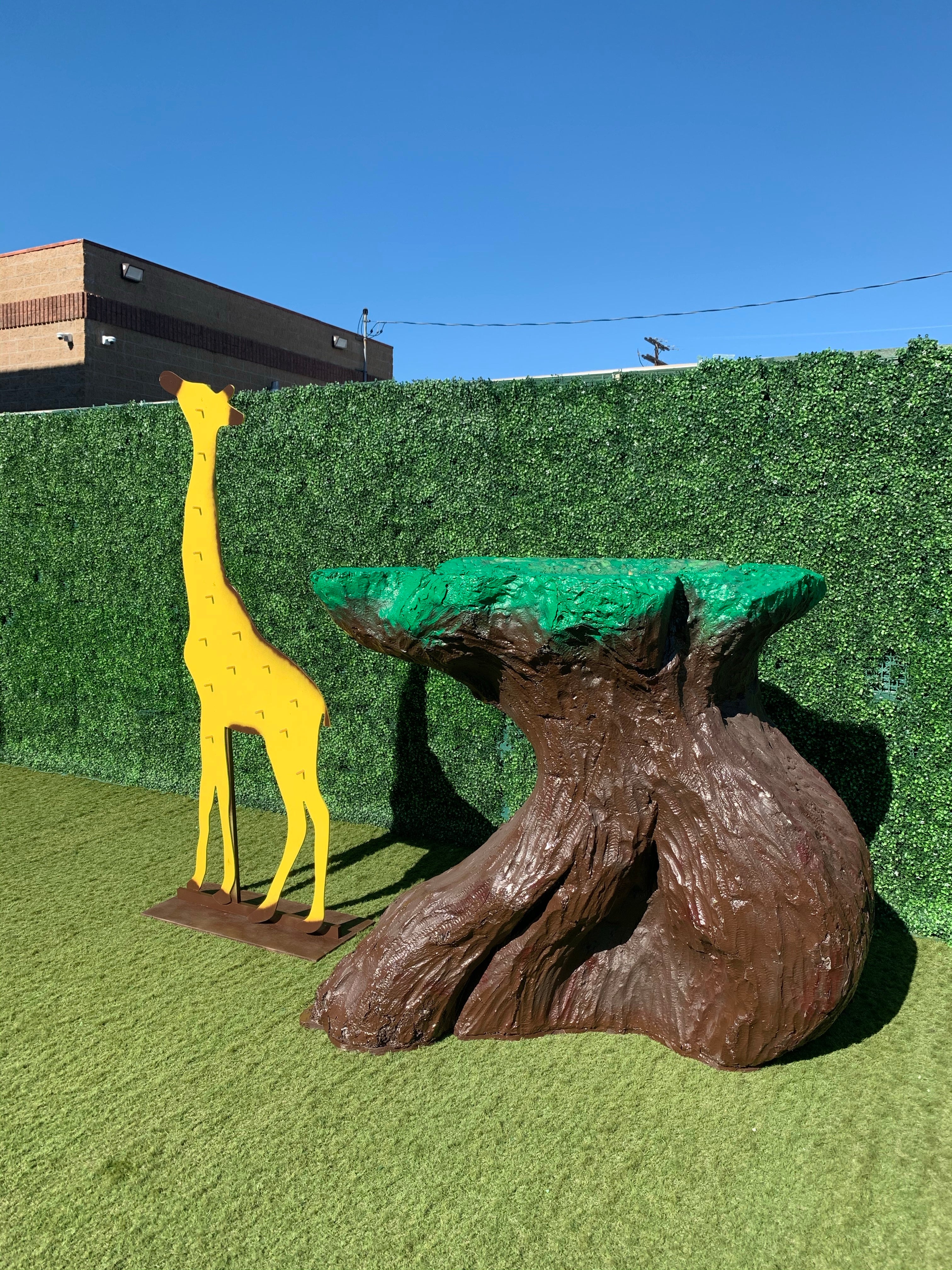 6 Foot Donut Wall Giraffe