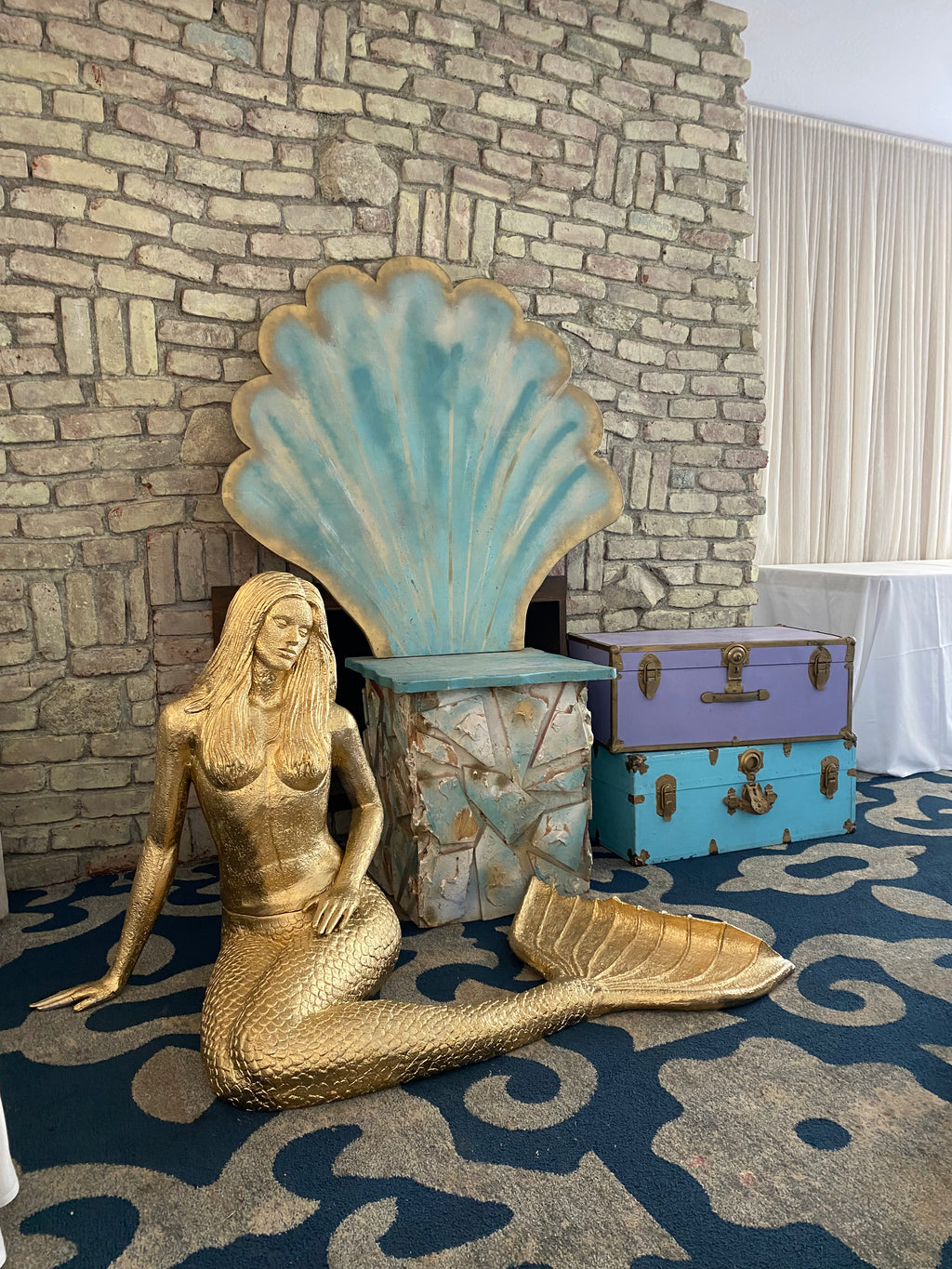 Giant Seashell Chair