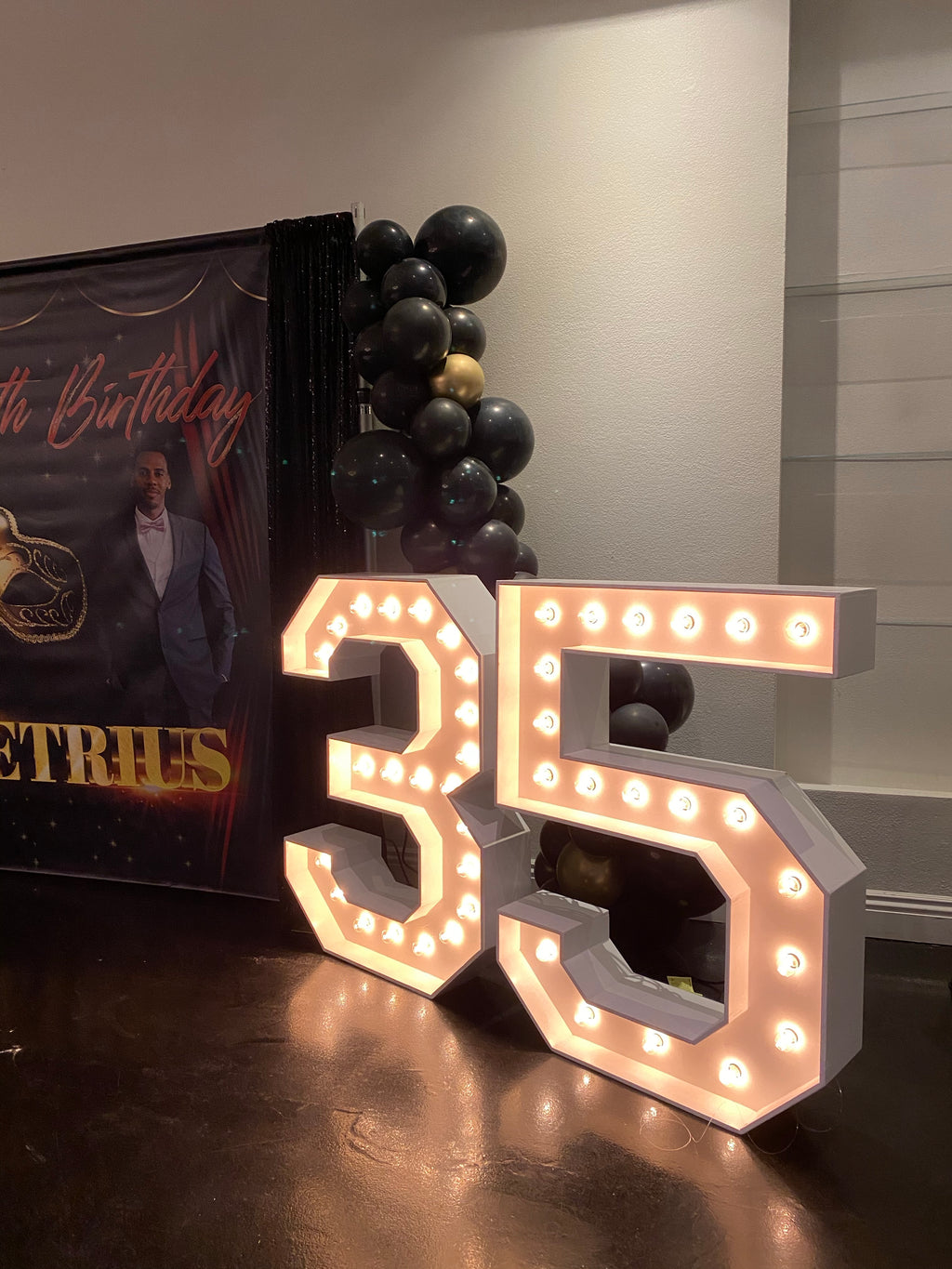 Marquee Number 5