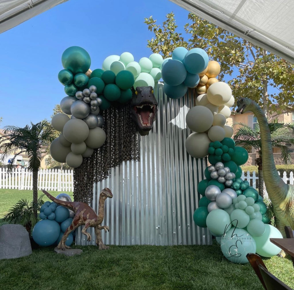 Dinosaur Head Backdrop