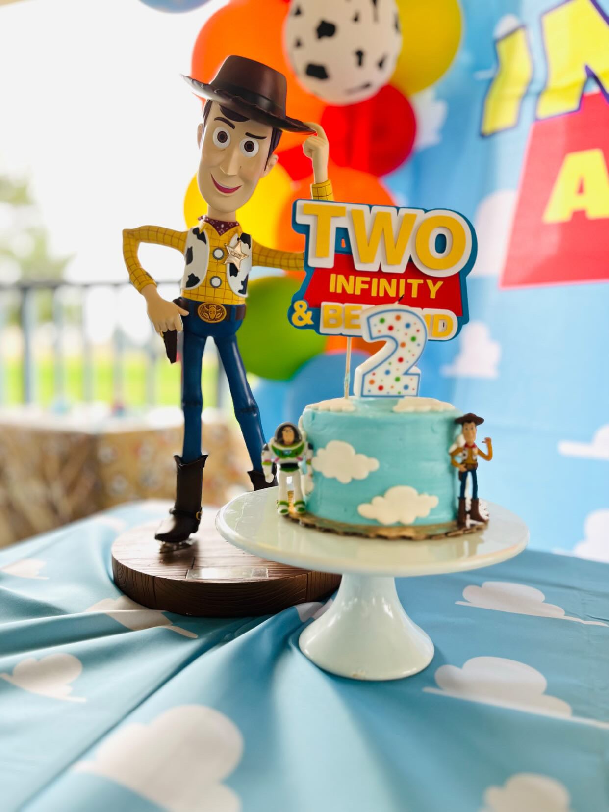 Table Top Woody