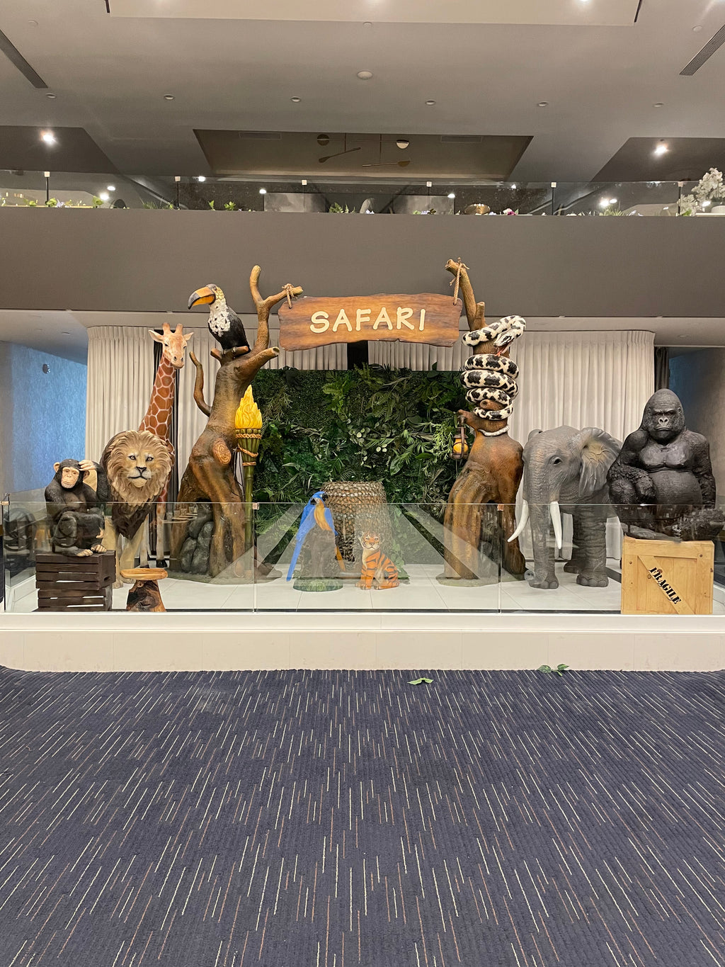Large Safari Arch