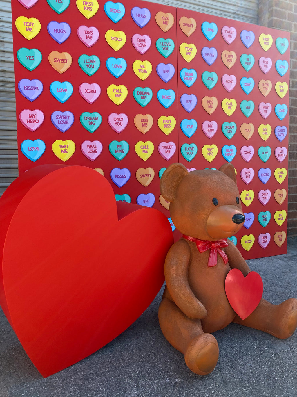Heart Kisses Backdrop