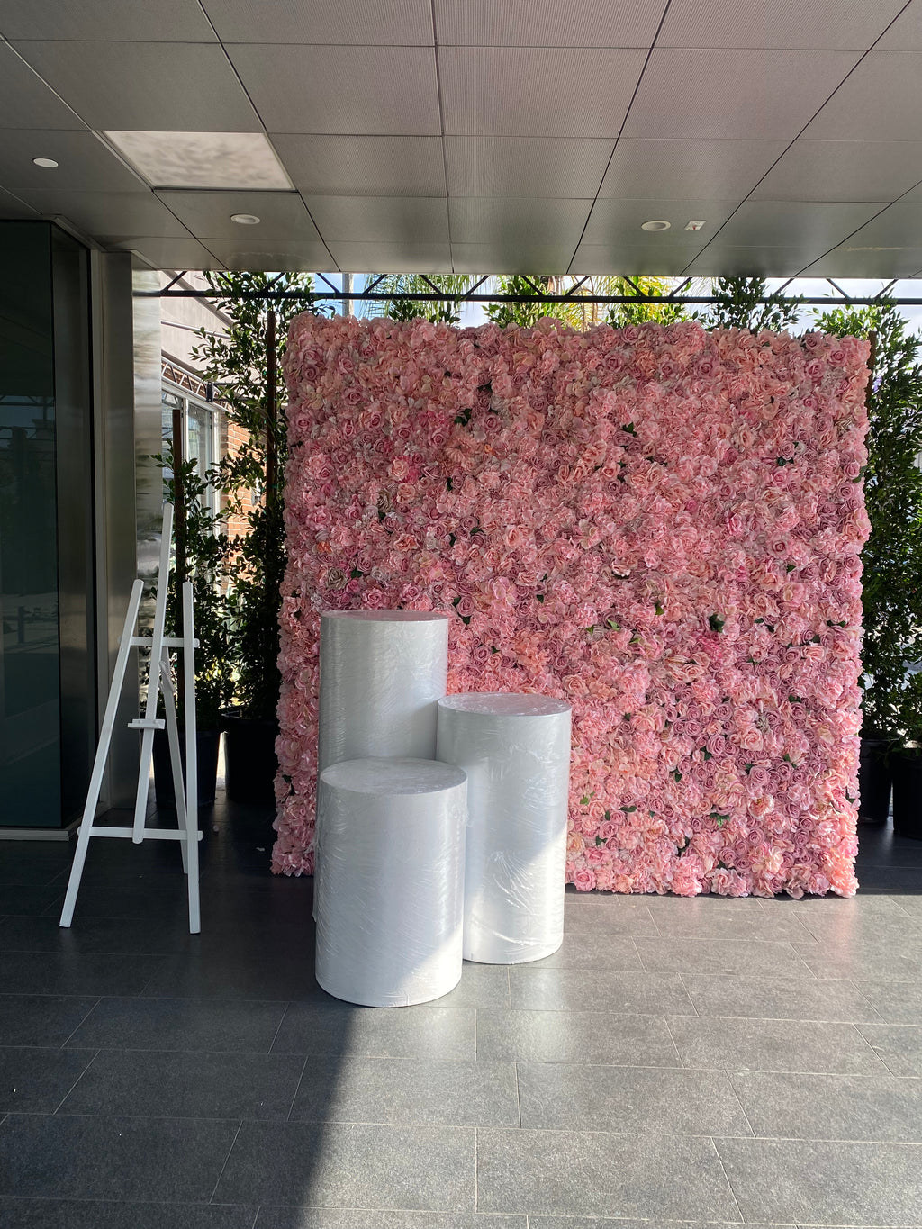 4 Foot White Cylinder