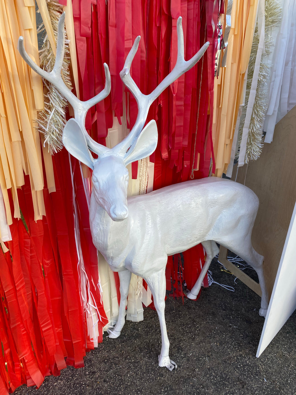 Metal Snow Reindeer