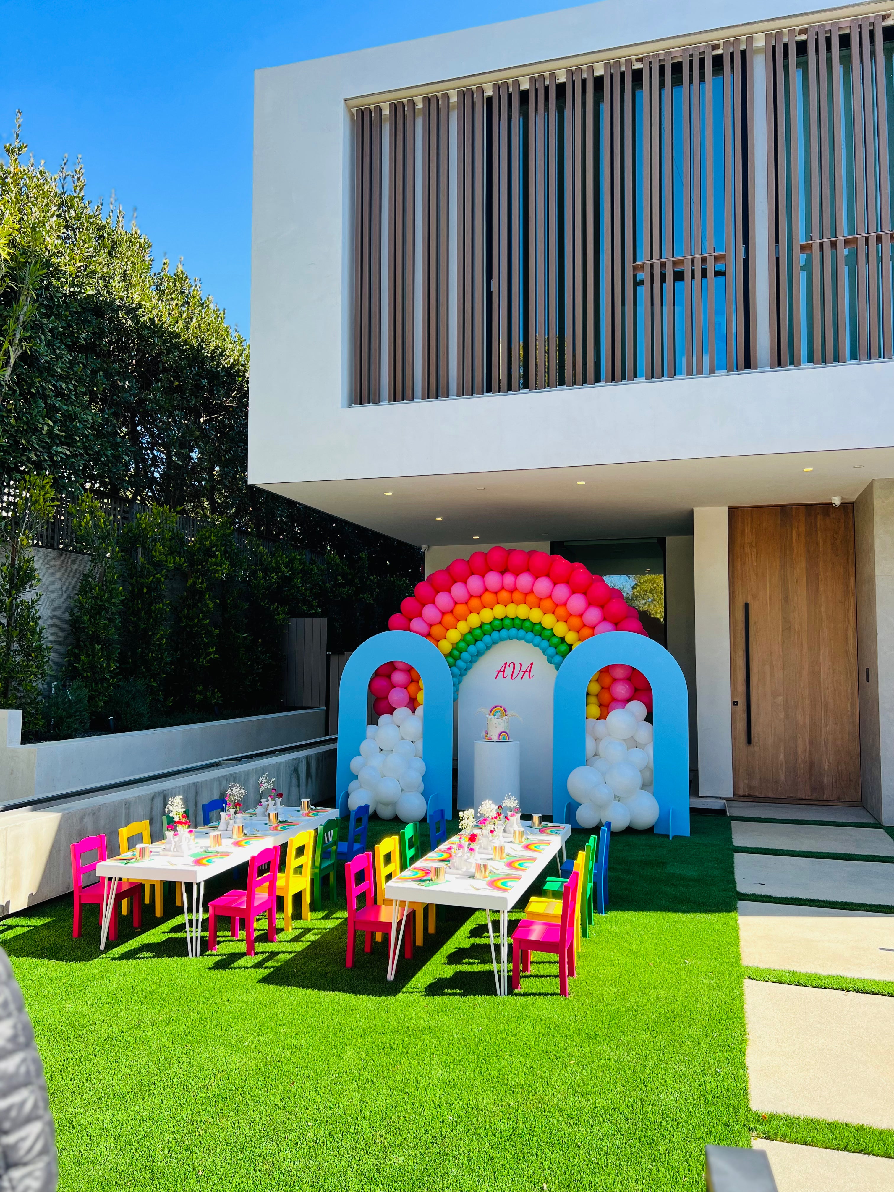 Kids Hot Pink Aztlan Chair