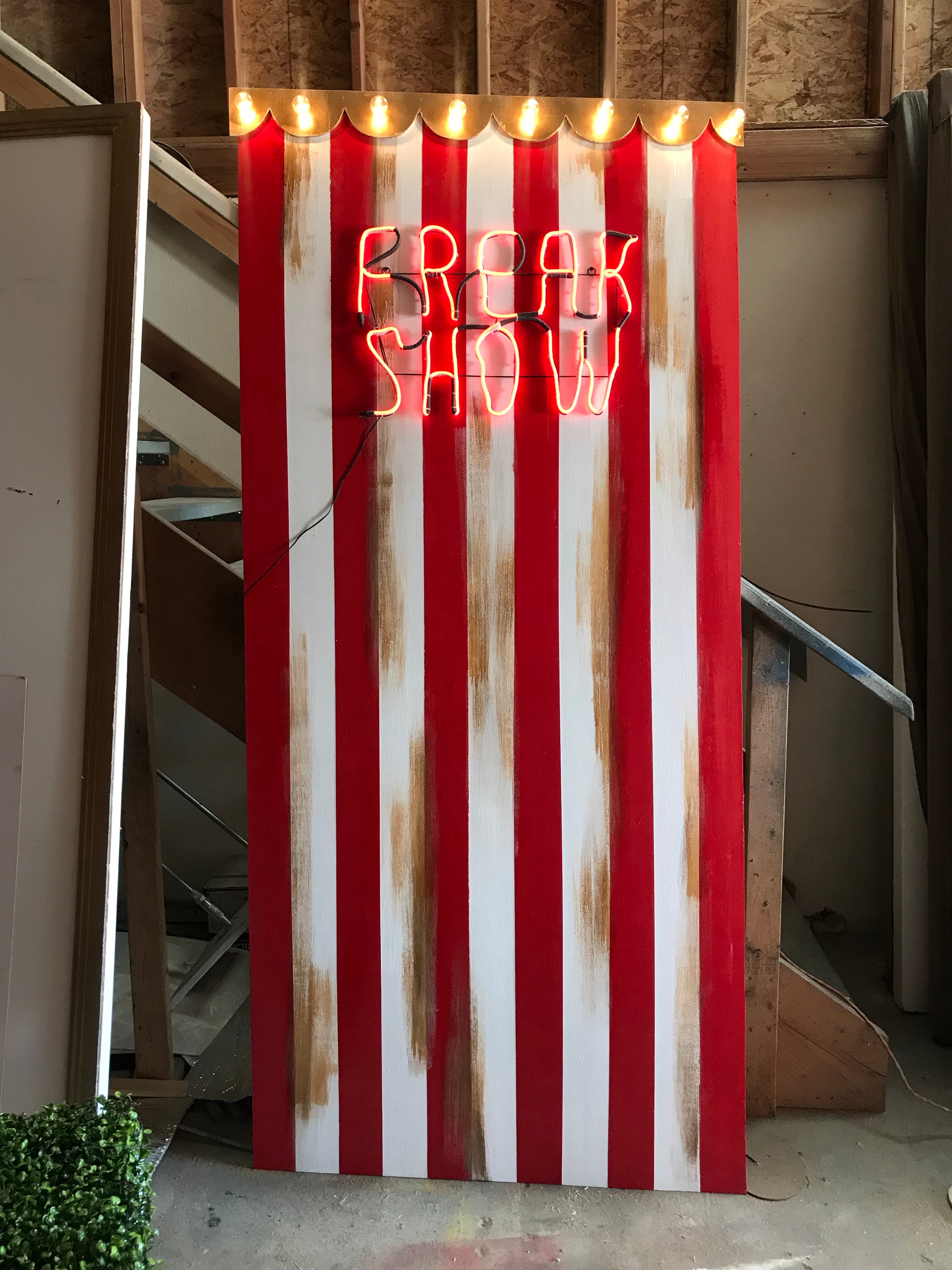 Freak Show Backdrop Panel