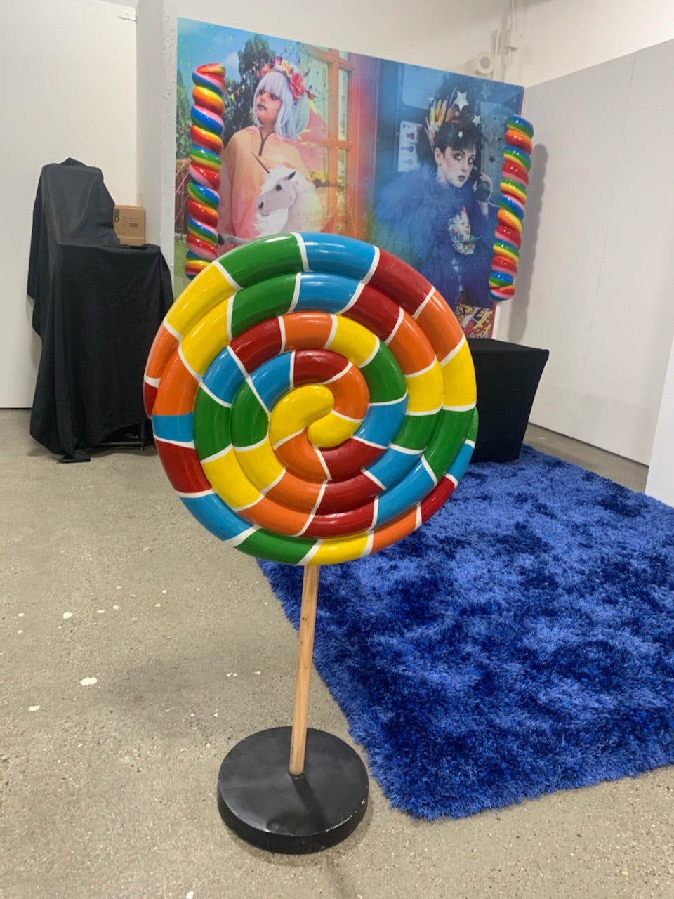 Rainbow Round Lollipop Twist