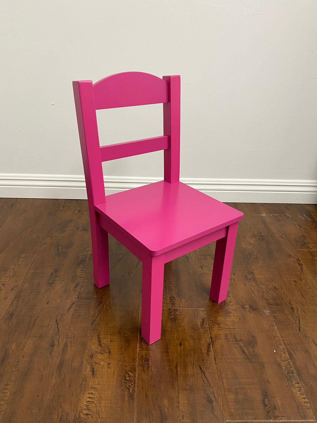 Kids Hot Pink Aztlan Chair