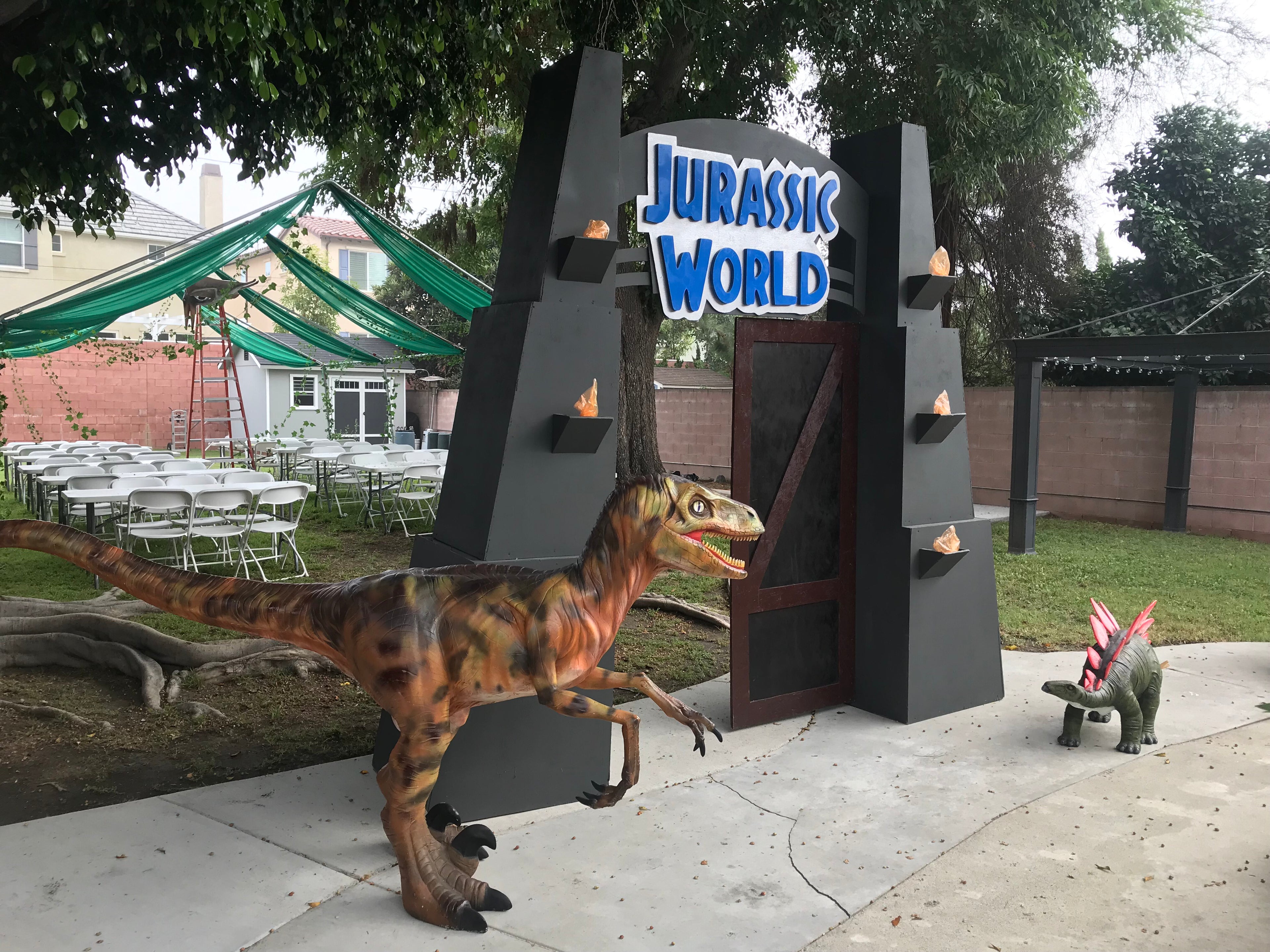Jurassic World Arch