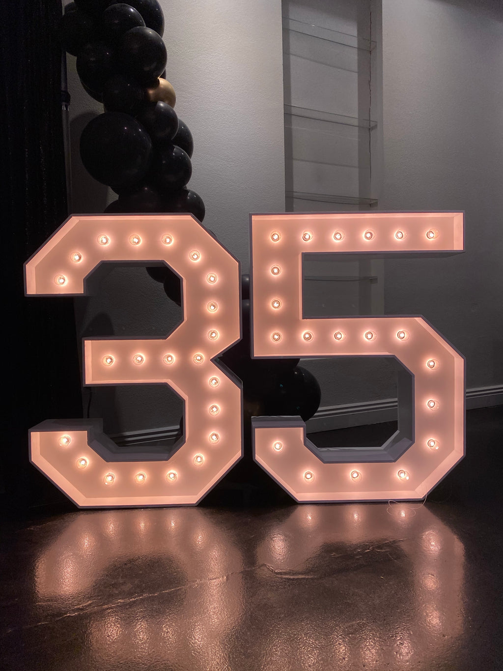 Marquee Number 5